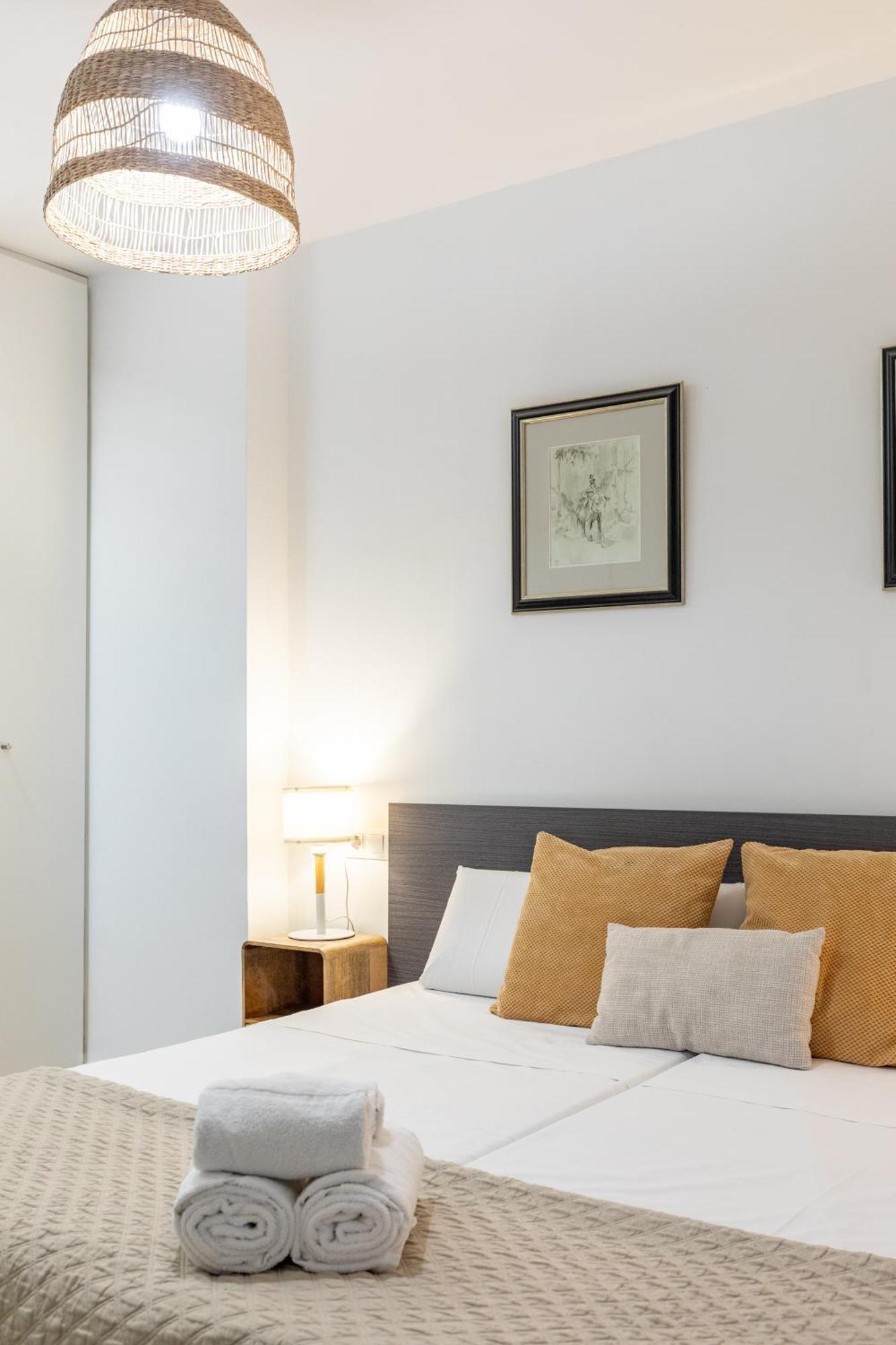 Apartamento Travel Hábitat Ayuntamiento Valencia Exterior foto